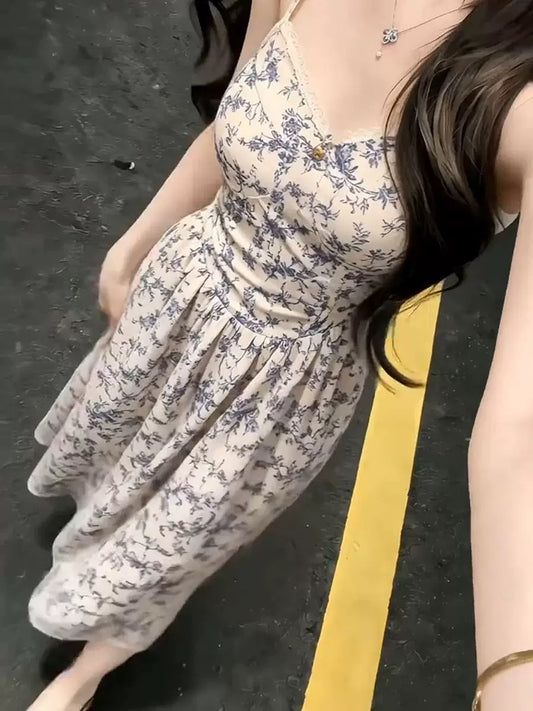 Gentle floral camisole dress✨