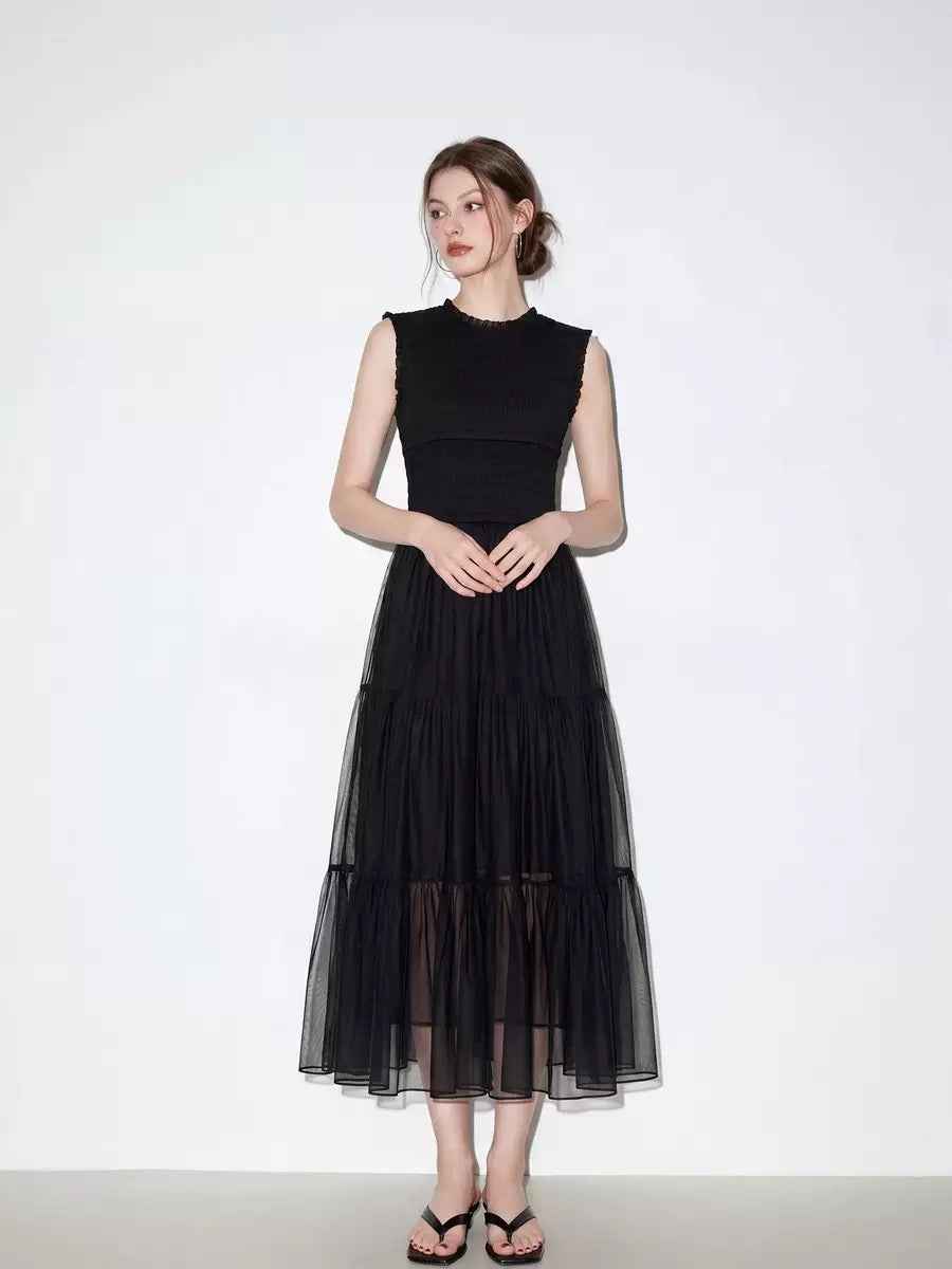 French‑style black tulle sleeveless dress
