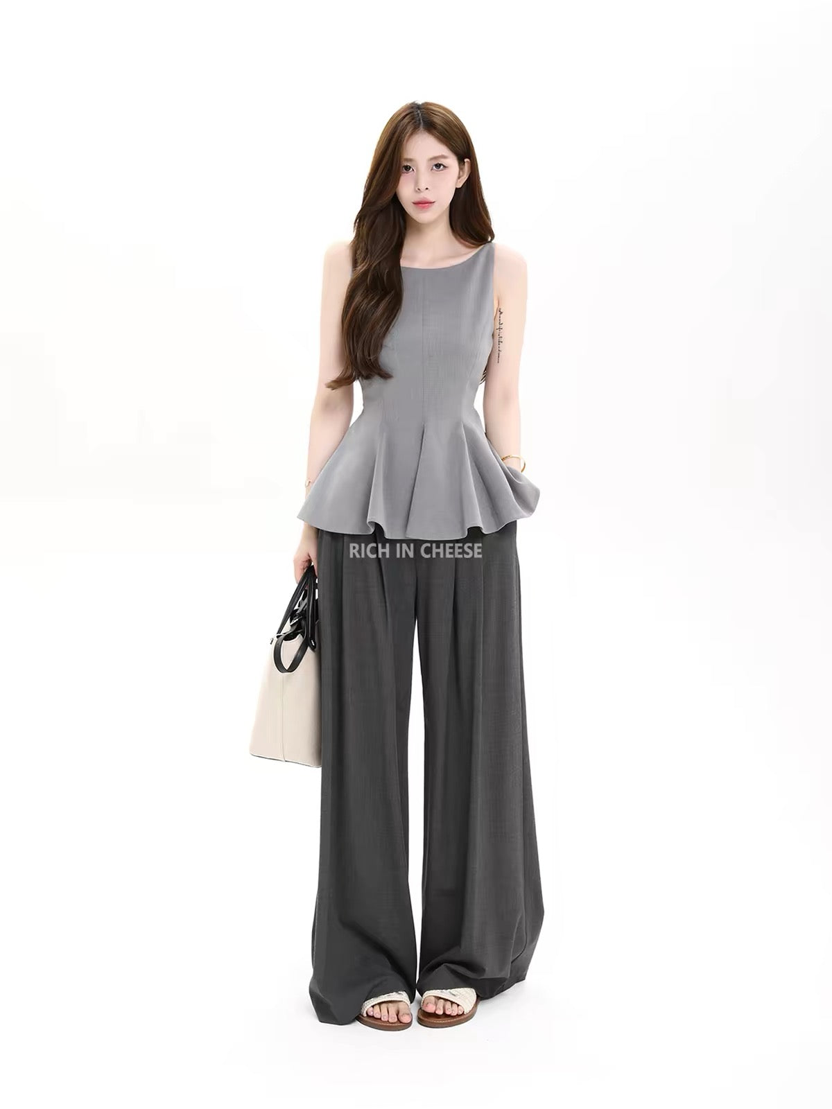 Gray noble outfit